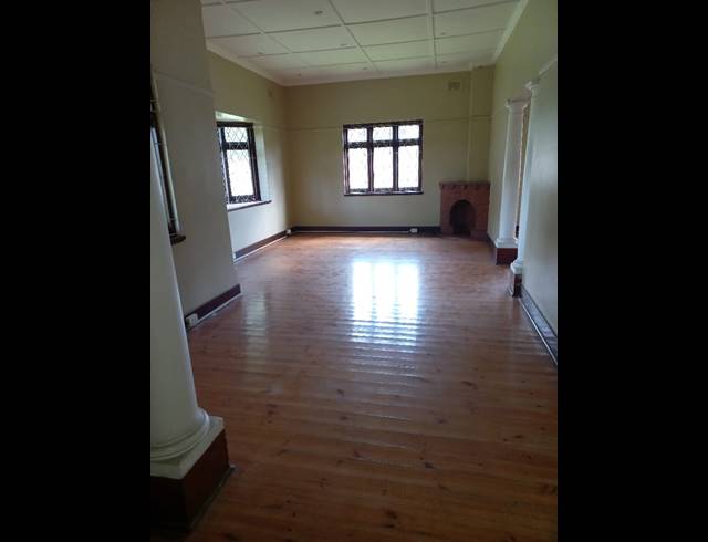 3 BEDROOM FREESTANDING FOR SALE IN SCOTTSVILLE